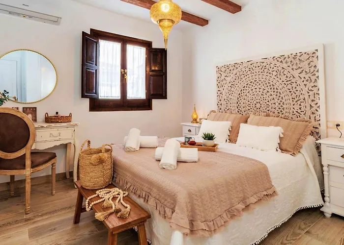 Tuguest Nazari Caldereria s - Free Parking
